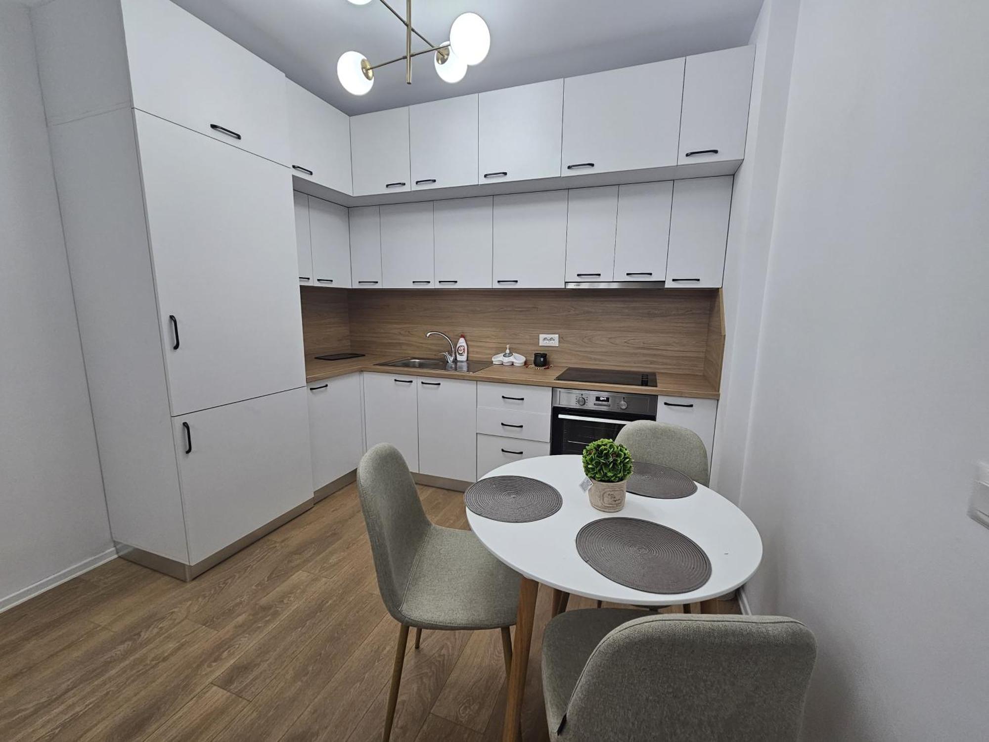 Apartamento Valentino Zirkon Tirana Exterior foto